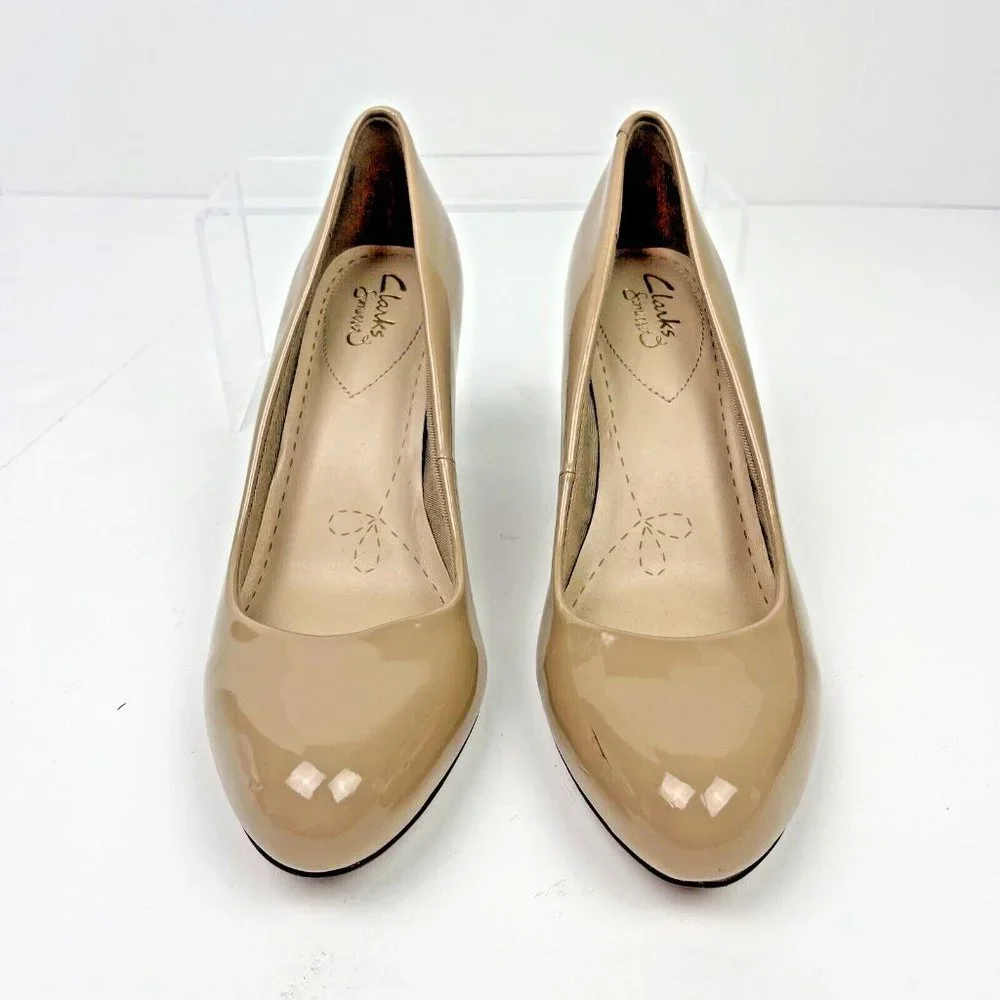 Clarks Somerset Womens Nude‎ Patent Leather High Heel Pumps Size 8 M